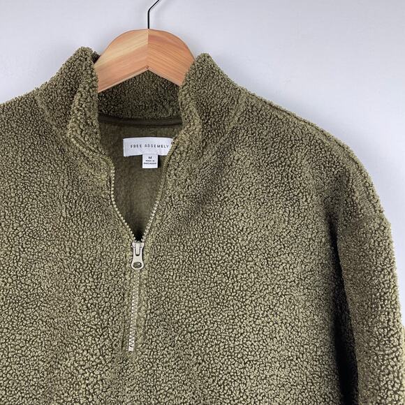 Free Assembly Women's Half Zip Faux Sherpa Sweatshirt - M - Picture 4 of 6